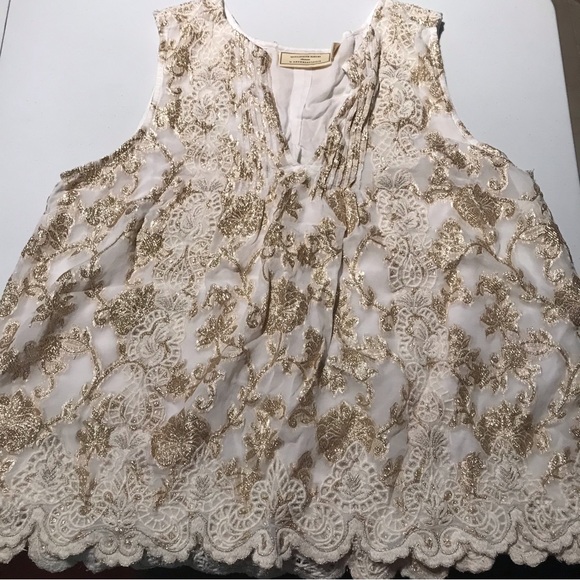 Anthropologie Moulinette Soeurs Skylar Gold Metallic Pleated Blouse Size 8 - Picture 4 of 9